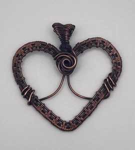 Handmade Anitqued Copper Elaborate Wire Woven Open Heart & Rose Pendant - Picture 1 of 10