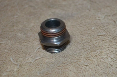 Harley Davidson Touring/Softail /Dyna Oil Filter Adapter OEM #26352-95A) - Image 1 of 3
