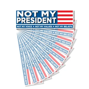 Adesivo decalcomania paraurti Not My President - Anti Trump - Pro Harris 2024 confezione da 10 D& - Foto 1 di 1