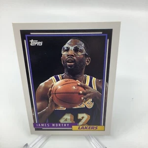 1993 Topps #255 James Worthy Los Angeles Lakers NBA Card - Picture 1 of 2