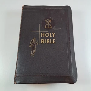 The Catholic Press Family Edition of the Holy Bible Edited John P O’Connell 1950 - Picture 1 of 19