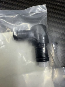 Quick Disconnect Fuel Hose BMW R 9 T S1000RR HP4 13 53 7 674 765, BMW - Picture 1 of 2