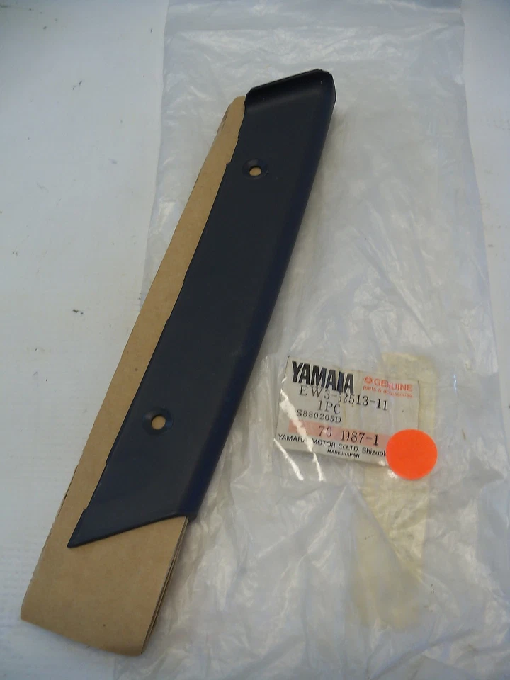 NOS YAMAHA EW3-62513-11-00 LEFT GUNNEL STERN WJ500 WAVE JAMMER - Image 1 of 1