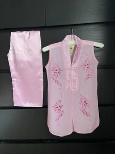 Girls Baby Pink Vietnamese Floral Glitter traditional dress. 100% Silk. Age 2! - Picture 1 of 8