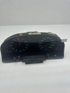 319778km Audi 80 b3 b4 speedometer instrument cluster 893919033ba - Picture 1 of 11