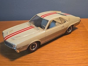 Jo-Han 1969 Javelin AMX 390 Hardtop 1/25 Dealer Promo - Tan + Strips - RARE - Picture 1 of 6