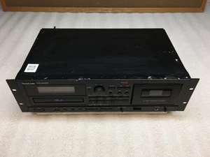 TASCAM CD-A580 v2 Professional Cassette Recorder CD and Tape Player NO REMOTE - Picture 1 of 9