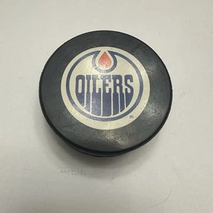 Vintage 1980s Edmonton Oilers Official Puck Inglasco Hockey NHL Gretzky - Picture 1 of 4