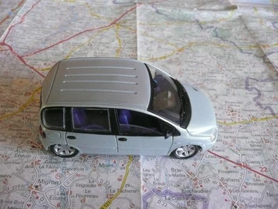 FIAT Multipla gris vert 2004 SOLIDO 1/43 - Photo 1/2