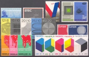 NL - OLANDA 1970 anni completo MNH - Foto 1 di 2