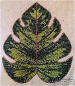 4 NEW BEADED GREEN TROPICAL BANANA LEAF PLACEMATS GREAT FOR BEACH HOUSE - Picture 1 of 3