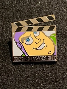 Hollywood Studios Actionfigur - Buzz Lightyear Mystery Pin - Bild 1 von 2