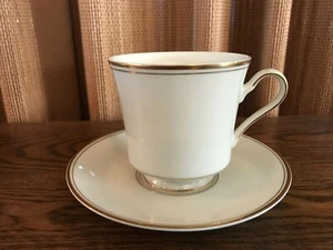 MIKASA Ivory China TROUSDALE - CUP & SAUCER SET - Picture 1 of 3