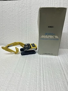 Kobelco Kobe Steel SK200 Mark III Excavator - 1:40 Steel Made In Japan Long Boom - Picture 1 of 8