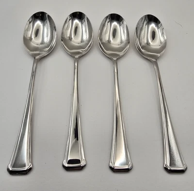 Oneida Maestro SSS Stainless Oval Place Soup Spoons Set of 4 - Image 1 of 2