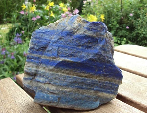 Herrlicher Lapislazuli Roh - Stein Afghanistan blau mit Pyrit 2025g Heilstein xl - Picture 1 of 5