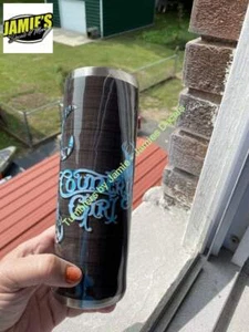 Country Girl BLAU Camo Tumbler - Camo Tumbler - Made to Order - Bild 1 von 2