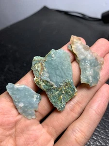 Botryoidal Chalcedony 13.9g - Picture 1 of 5