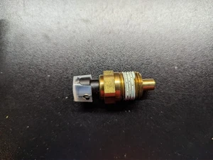 New OEM 1989-93 Dodge Ram 5.9L Diesel Temperature Sensor 4429547 - Picture 1 of 3