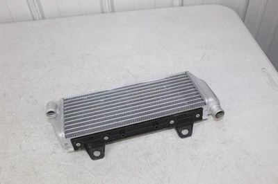 Radiador izquierdo Husqvarna FC 450 2019-2022 OEM KTM SXF 250 - 450 20/4 Foto 1 de 4
