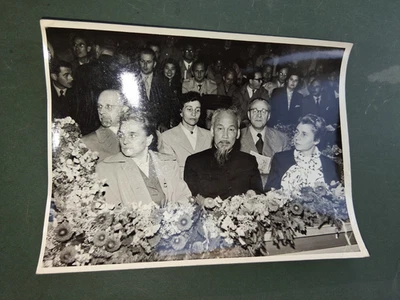 1957 DDR presse foto 18x24 Staatsbesuch HO CHI MINH ZIRKUS AEROS circus ULBRICHT - Bild 1 von 2
