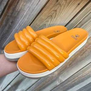 Cougar Prato Yellow Leather Slide Sandals Size 10M Water-Repellent EUC - Picture 1 of 8