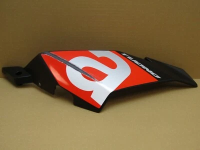 Aprilia Tuono RS 125 2017 13.885 millas carenado delantero derecho (12600) Foto 1 de 4