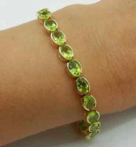 8 CT Oval Cut Lab-Created Peridot Women's Tennis Bracelet 14K Yellow Gold Plated - Picture 1 of 4