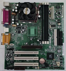 GVC MR824 - TOSHIBA EQUIUM 3300M Motherboard + Intel Celeron 667Mhz + 128MB RAM - Picture 1 of 6