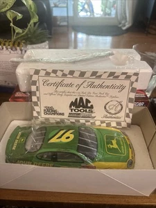 NASCAR #97 Stock auto pressofusa John Deere/Chad Little '98 Ford Taurus #1.766. 1:24 - Foto 1 di 2