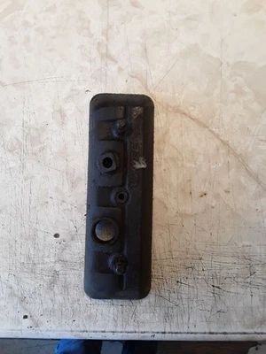 Cubierta válvula izquierda chevrolet s10 blazer 1994 485010 Foto 1 de 3