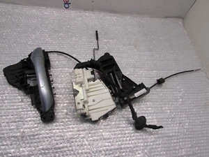 Manija de puerta exterior derecha 2006-13Mercedes W251 R350 con actuador de cierre - Imagen 1 de 14