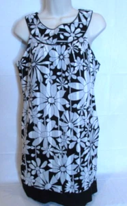 Robbie Bee Women's 10 Petite Black and White Floral Dress - Picture 1 of 6