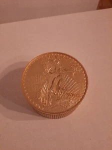 Vintage Bulova Liberty Dollar Stack Of Coins Alarm Clock For Desk Or Travel - Picture 1 of 3