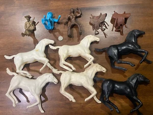 VINTAGE PAYTON TOYS 1950-60ER WESTERN GROSSE COWBOYS PFERDE INDIANER BIG - Bild 1 von 4