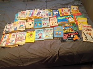 Lot of 50 Andy Capp Charlie Brown Garfield Al Jaffee Heathcliff BC Beatle Bailey - Picture 1 of 8