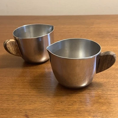 Juego de crema con mango de teca moderno danés Mid-Century de colección - acero inoxidable 18/8 A4 Foto 1 de 4