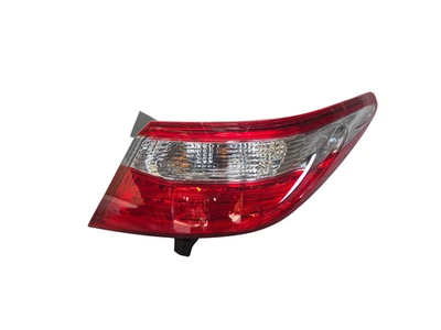 TYC 11-6737-00 Tail Light Assembly Right Fits 2015-2017 Toyota Camry NEW - Image 1 of 4