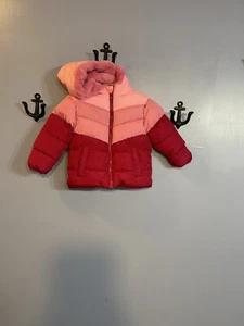Chaqueta acolchada Swiss Tech forrada de piel sintética juvenil con capucha rosa talla 18M - Imagen 1 de 8