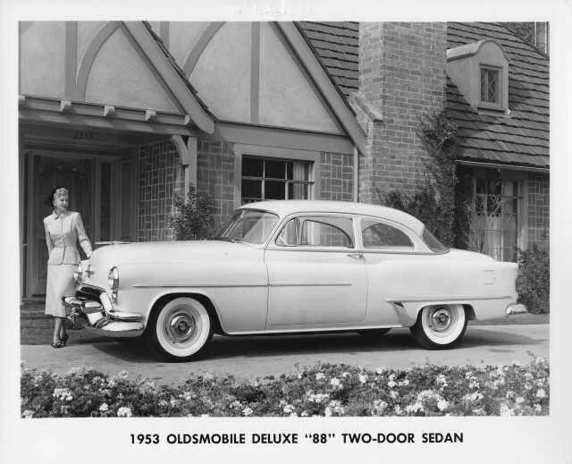 1953 Oldsmobile Deluxe 88 Two-Door Sedan Press Photo 0046 - Image 1 of 1