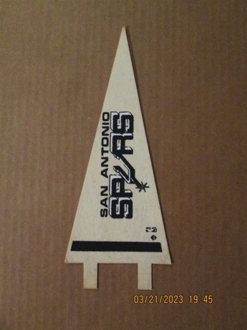 NBA San Antonio Spurs Vintage Circa 1970's Team Logo Basketball Mini Pennant Cover