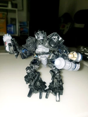 Transformers Ironhide 5" Revenge Of The Fallen Action Figure Hasbro 2008 - Image 1 of 4