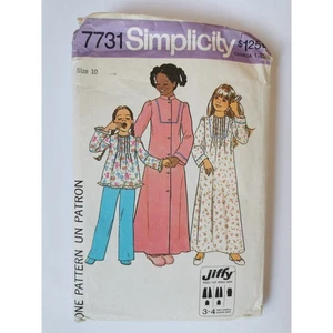 Mädchen Morgenmantel, Schlafanzug und Nachthemd Vintage 70er Schnittmuster Simplicity 7731 - Bild 1 von 6