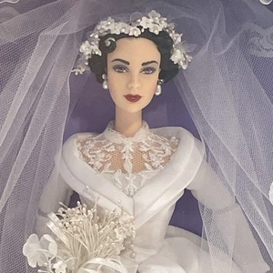 Barbie Elizabeth Taylor en muñeca “El padre de la novia” #26836 nueva en caja 2000 - Imagen 1 de 7