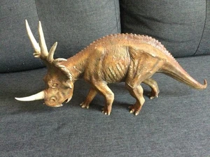 X-PLUS Styracosaurus großer 16" langer Vinyl-Dinosaurier - Bild 1 von 11