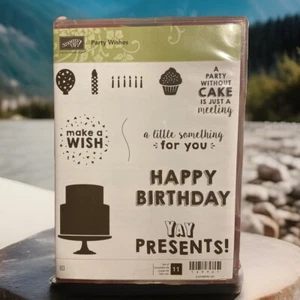 Stampin' Up! Juego de 11 frases y formas “Party Wishes” 140961 - - Imagen 1 de 3