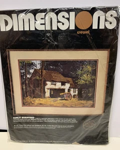 Dimensions Crewel Kit #1314 Sunlit Barnyard - Bild 1 von 5
