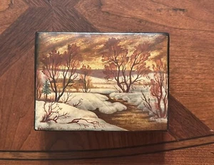 vintage hand painted russian lacquer box (signed by Artist) - Picture 1 of 6