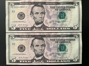 2017A $5 DOLLAR BILL PAIR PE00245843* PE00245844* - Picture 1 of 6