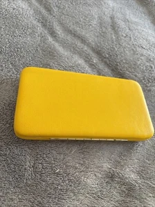 Women's Vintage flat wallet Lemon Yellow Snap Lock Closure 7.5 x 4 inches New - Picture 1 of 2